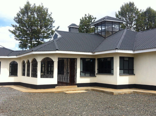 Five Modern Trends in  Roofing: Enhancing Style and Durability